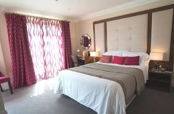 room-image