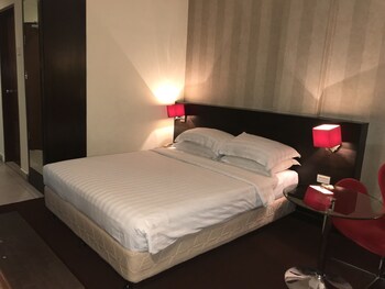 room-image