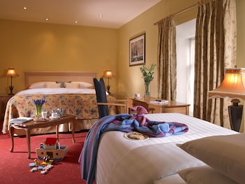 room-image