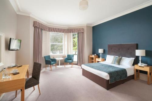 room-image