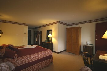 room-image