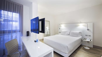 room-image