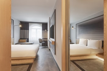 room-image