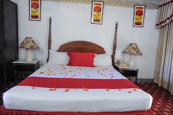 room-image