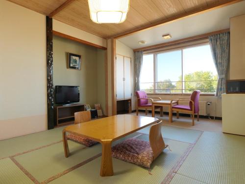 room-image