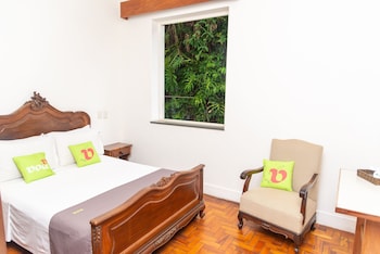 room-image