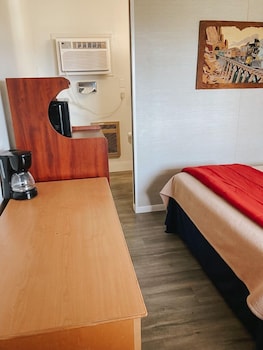 room-image