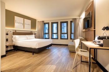 room-image