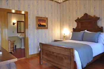 room-image