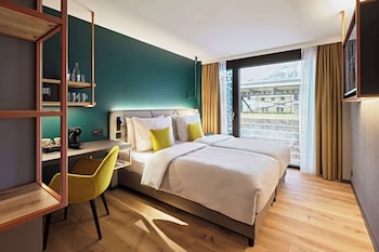 room-image