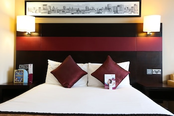 room-image