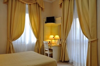 room-image