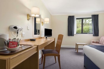 room-image