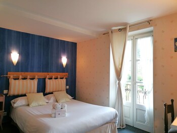 room-image