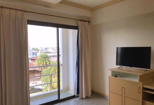 room-image