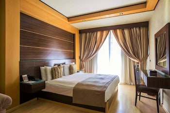 room-image