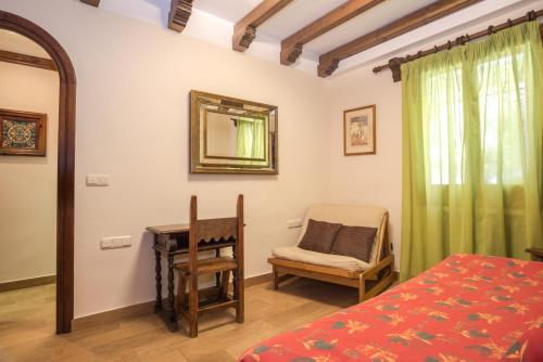 room-image