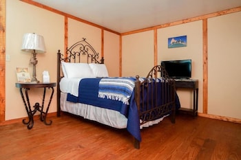 room-image