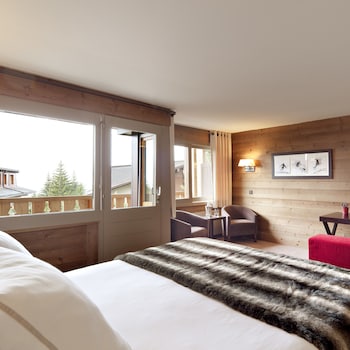 room-image