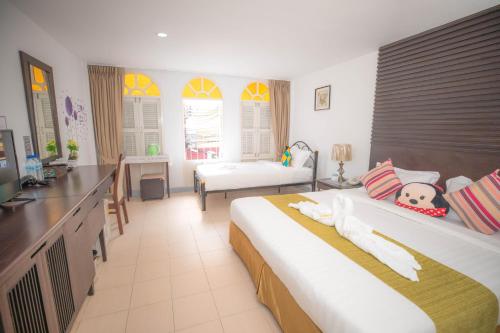 room-image