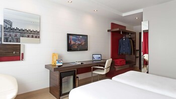 room-image