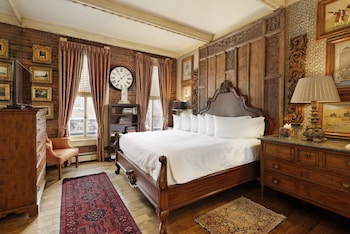 room-image