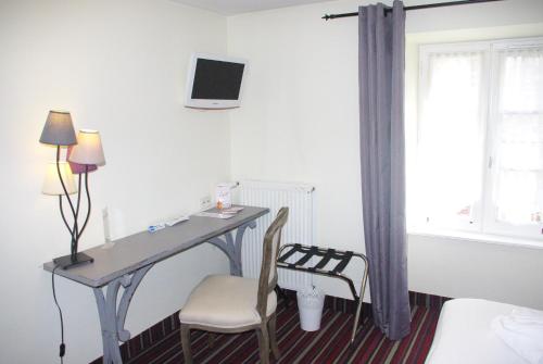 room-image
