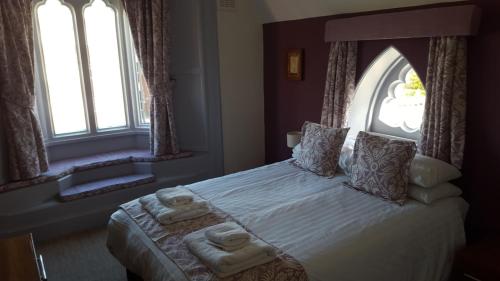 room-image
