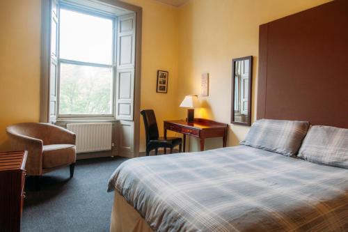 room-image
