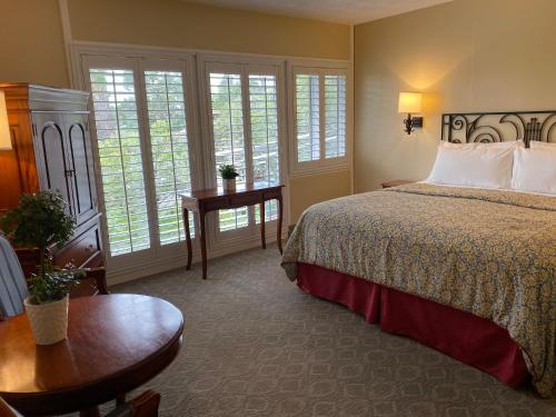 room-image