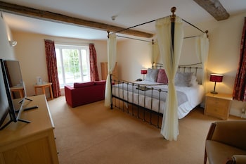 room-image