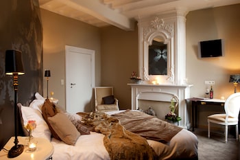 room-image