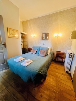 room-image