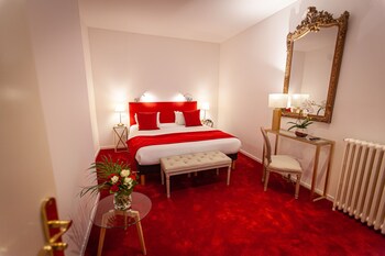 room-image
