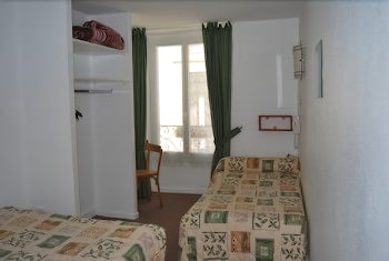 room-image