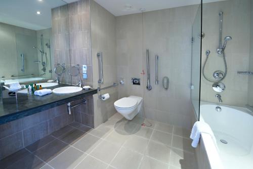 room-image