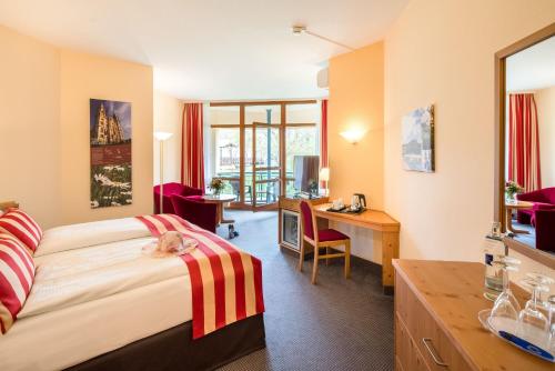 room-image