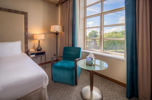 room-image
