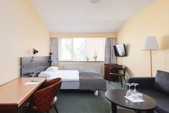 room-image