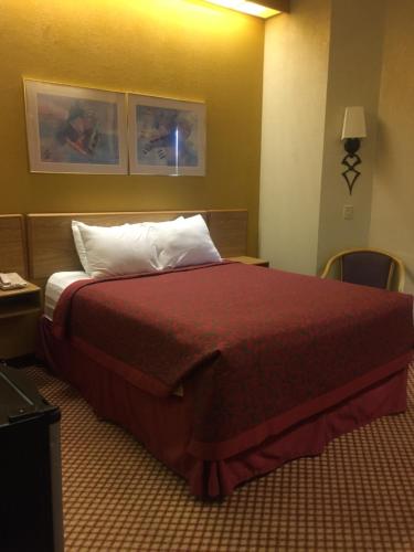 room-image