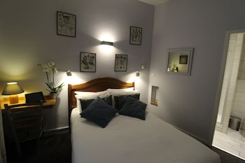 room-image
