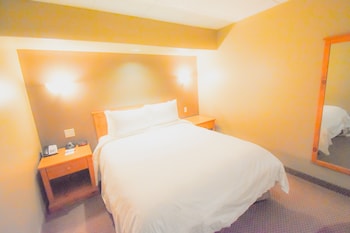 room-image
