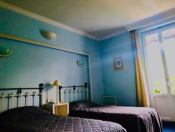room-image