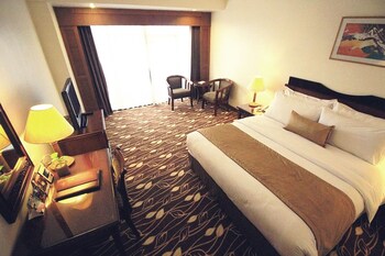 room-image