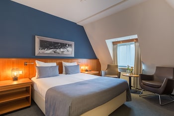 room-image
