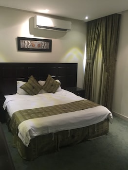 room-image