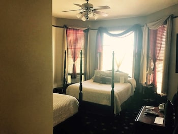 room-image