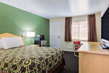 room-image