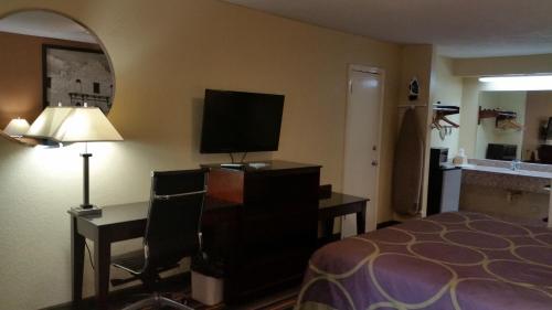 room-image