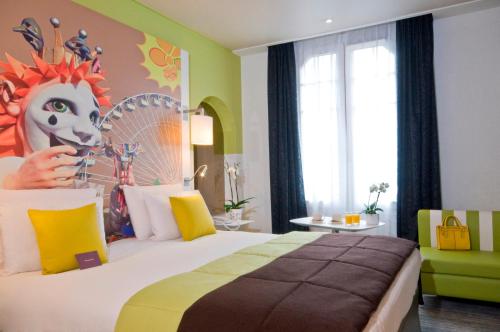 room-image